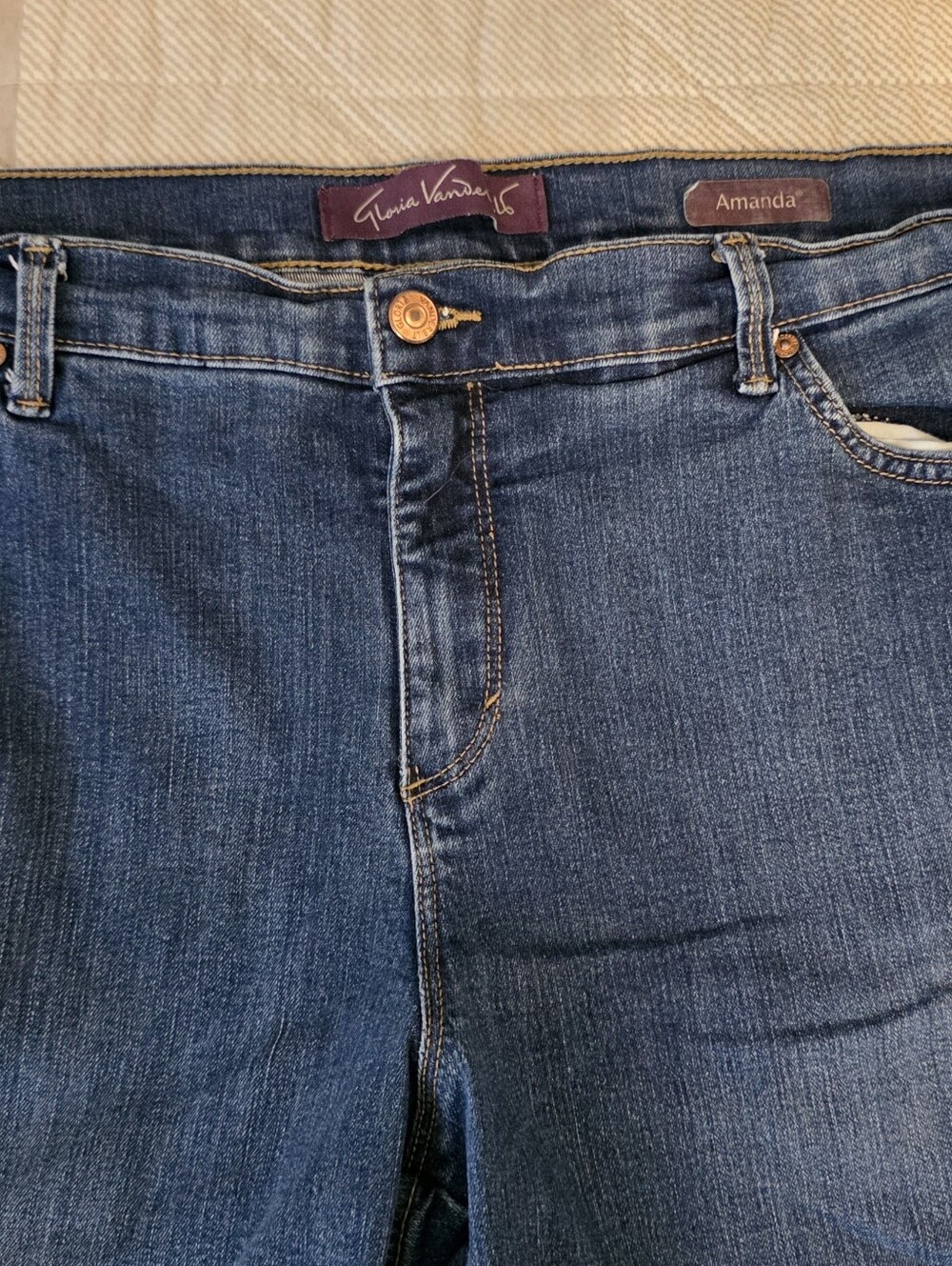 Gloria Vanderbilt Straight Leg Jeans - Picture 2 of 5